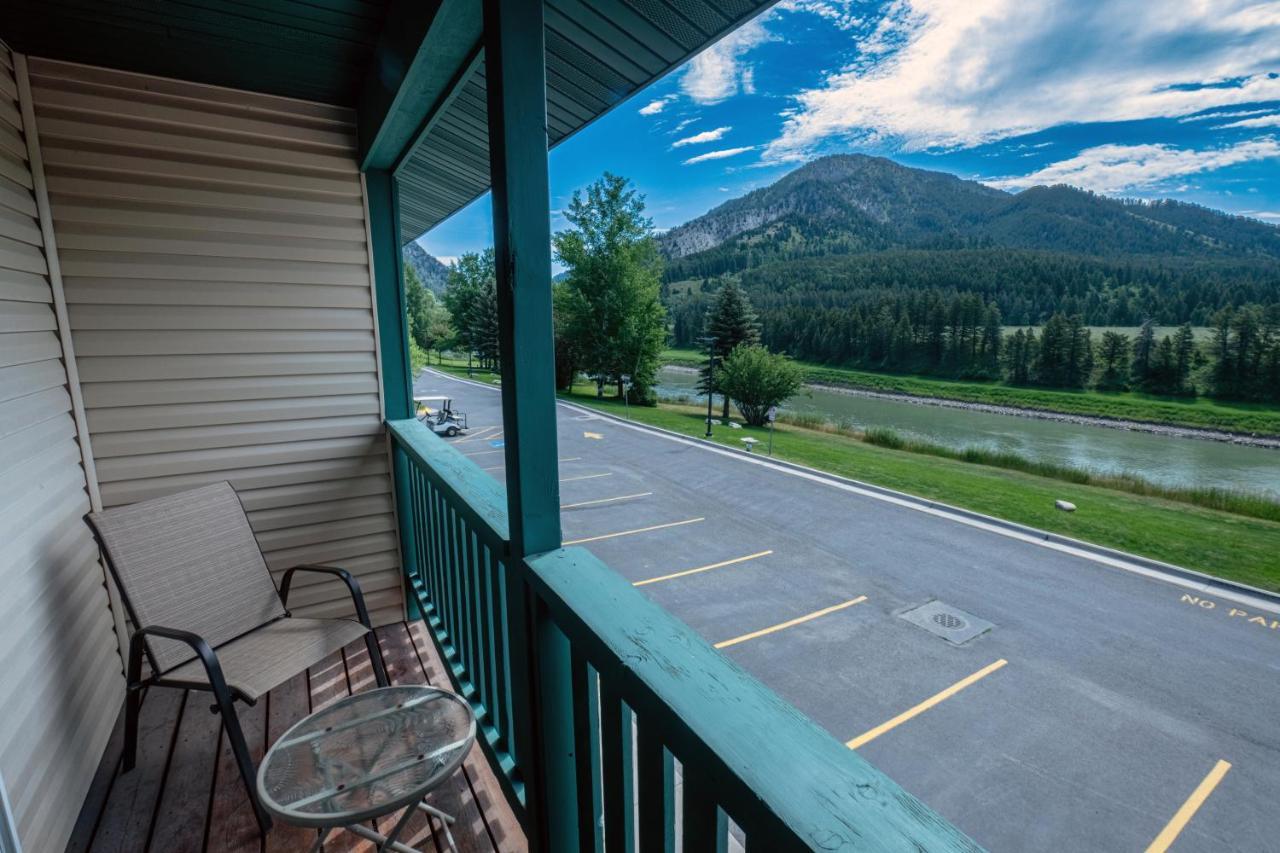 Flying Saddle Resort And Steak House Alpine Exterior foto
